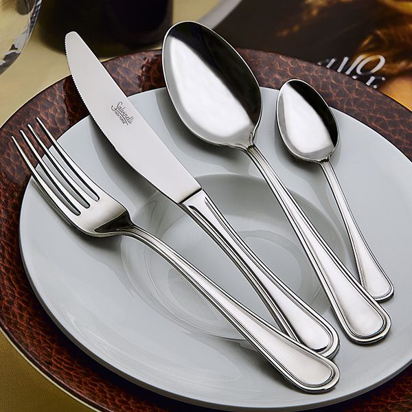 219-queen-cutlery-fork-spoon-knife.jpg QUEEN TABLE SPOON - Image 1