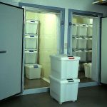 ARAVEN PP CONTAINER W/WHEELS 65X44X46 70L - Image 2